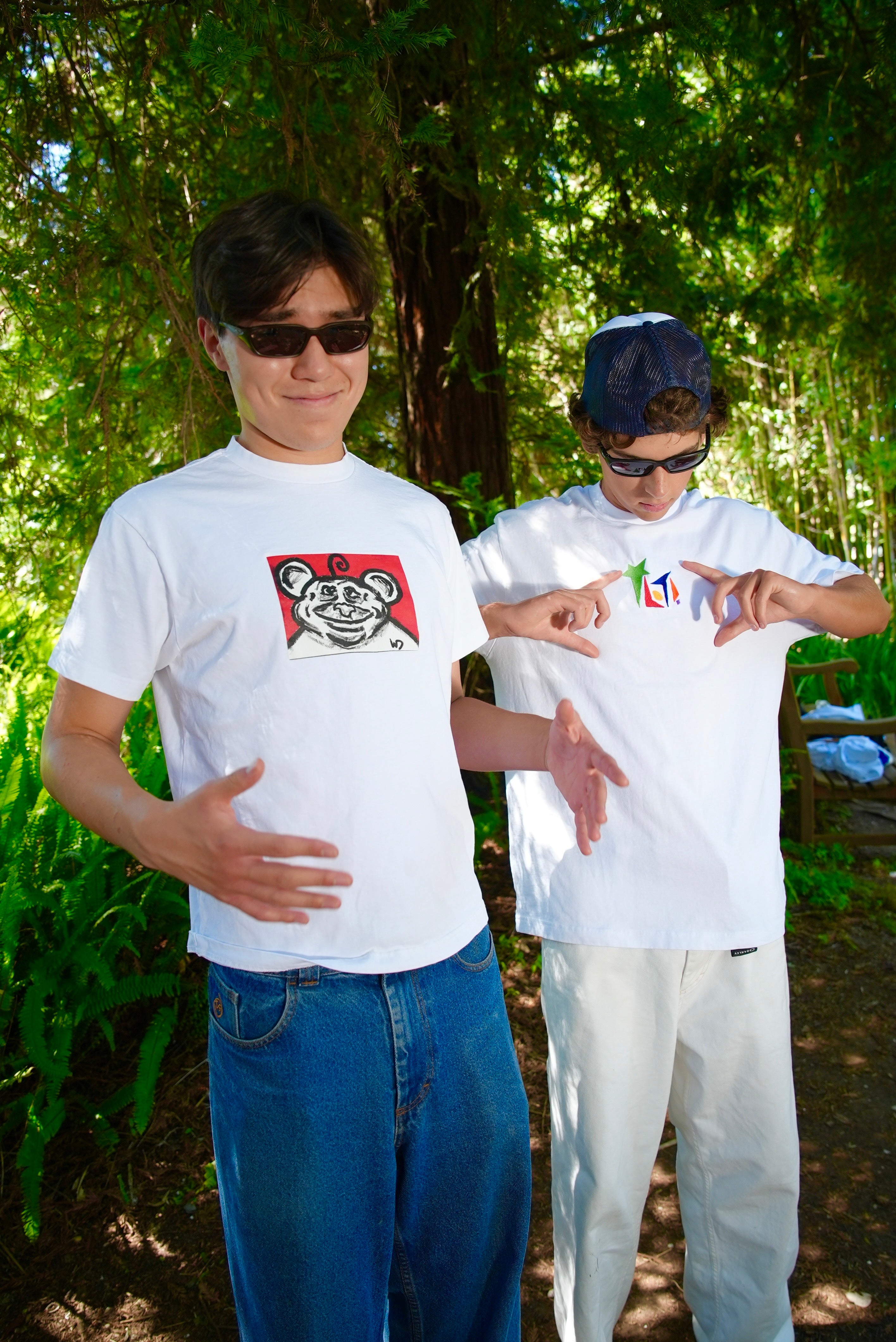 Mouse tee